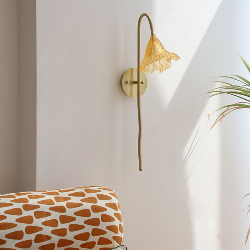 Modern Metal Sconce Light Fixture Glass Shade Wall Sconce Lighting for Bedroom