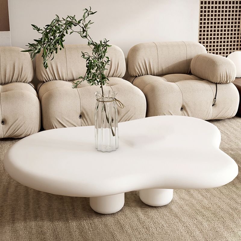 Scandinavian Wooden Coffee Cocktail Table Free form 3 Legs Cocktail Table