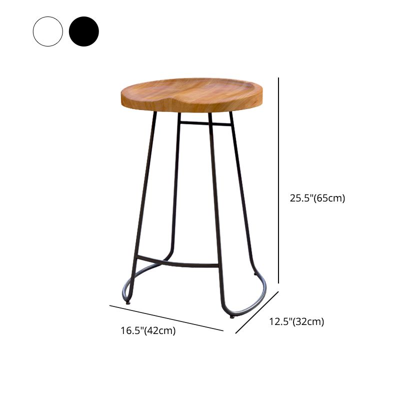 Modern Style Bar Stuhl konturierte Holzsitz Schlittenbeine Barhocker für Innenräume