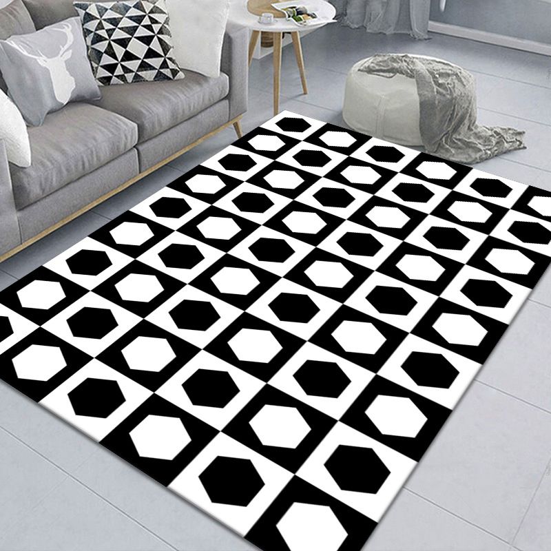 Black and White Geometric Pattern Rug Area Carpet Non-Slip Backing Rug for Living Room