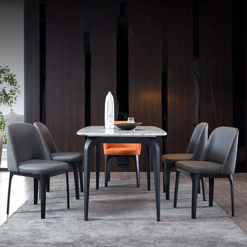 Chaise latérale tapissée par restaurant industriel finition mate Parsons dinant la chaise