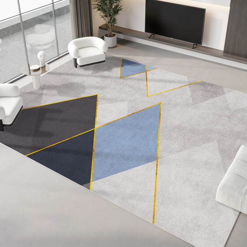 Light Gray Modern Rug Polyester Graphic Indoor Rug Non-Slip Backing Rug for Home Decor