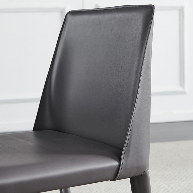 Chaises latérales de salle à manger en métal de style scandinave