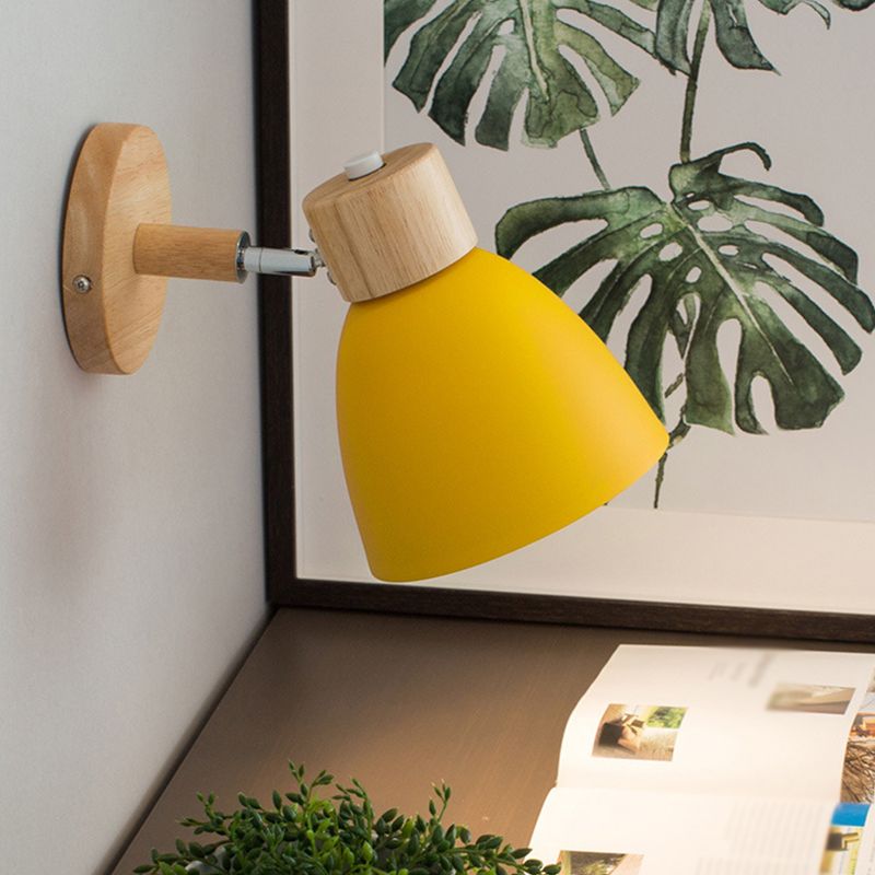Wooden Simplicity Wall Sconce Colorful Metal Wall Mounted Lamp for Sitting Room