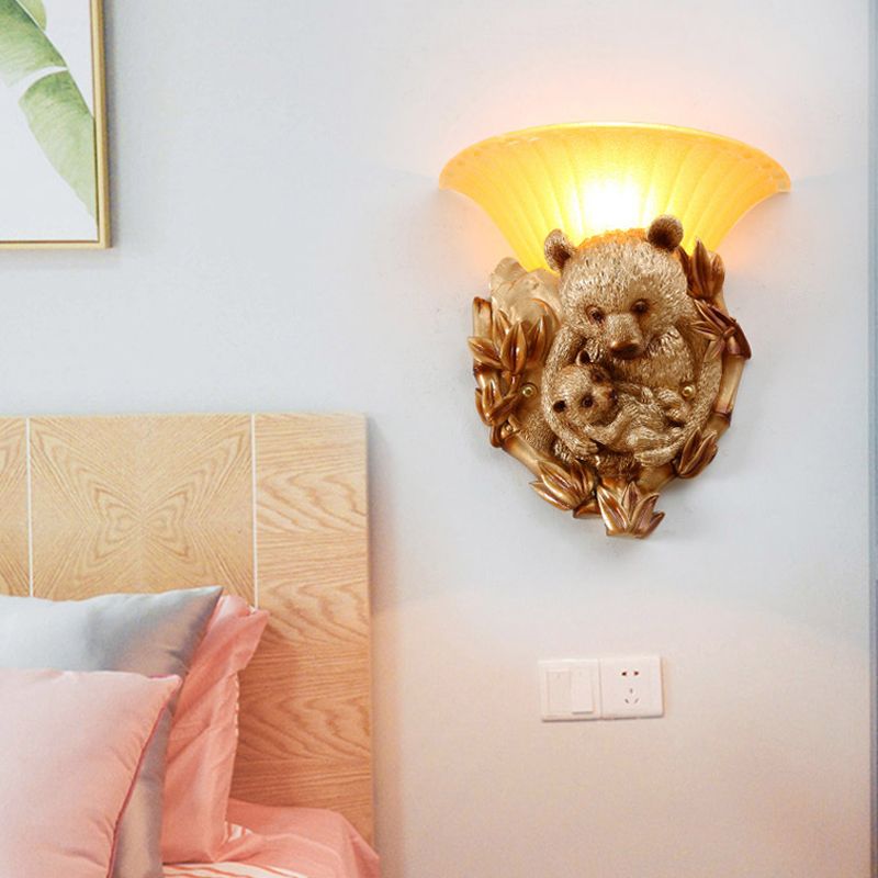Resin Bear Mom and Baby Sconce Light Vintage 1-Light Golden Wall Mount Lighting Ideas