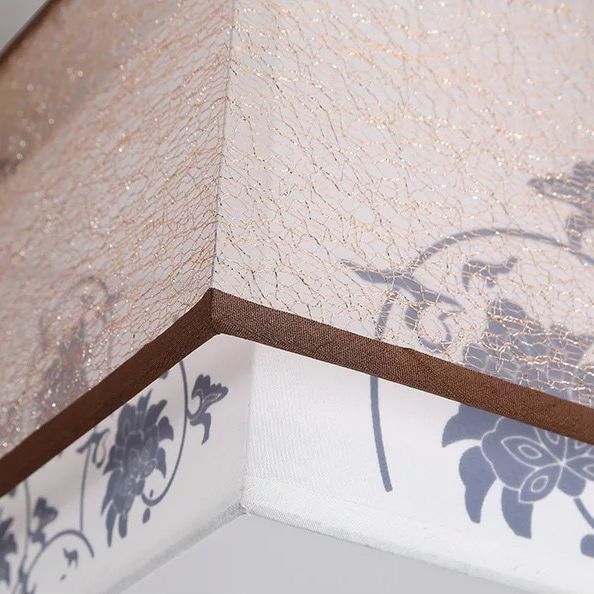 Plafond carré blanc Aménagement monté sur le plafond de style moderne.