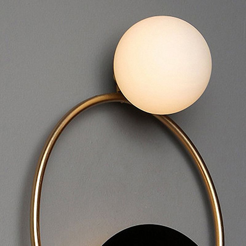 Modern Unique Shape Wall Lighting Fixtures Metal Flush Mount Wall Sconce for Dining Room