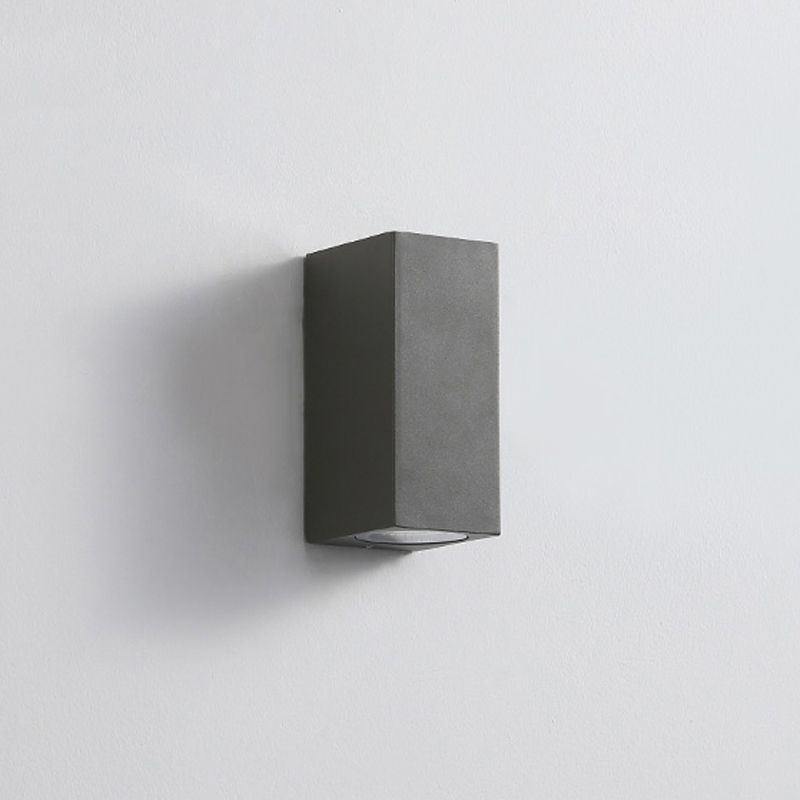 Aluminum and Glass LED Wall Lighting in Black Contemporary Wall Mount Fixture