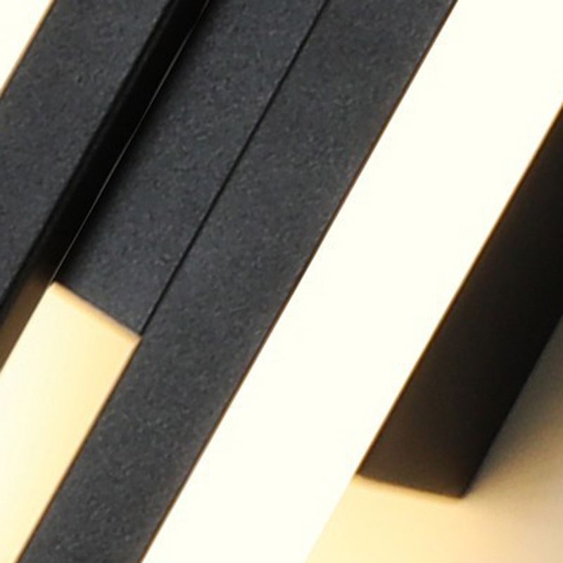 Minimalist LED Wall Lamp Black Metal Sconce Lighting for Bedroom