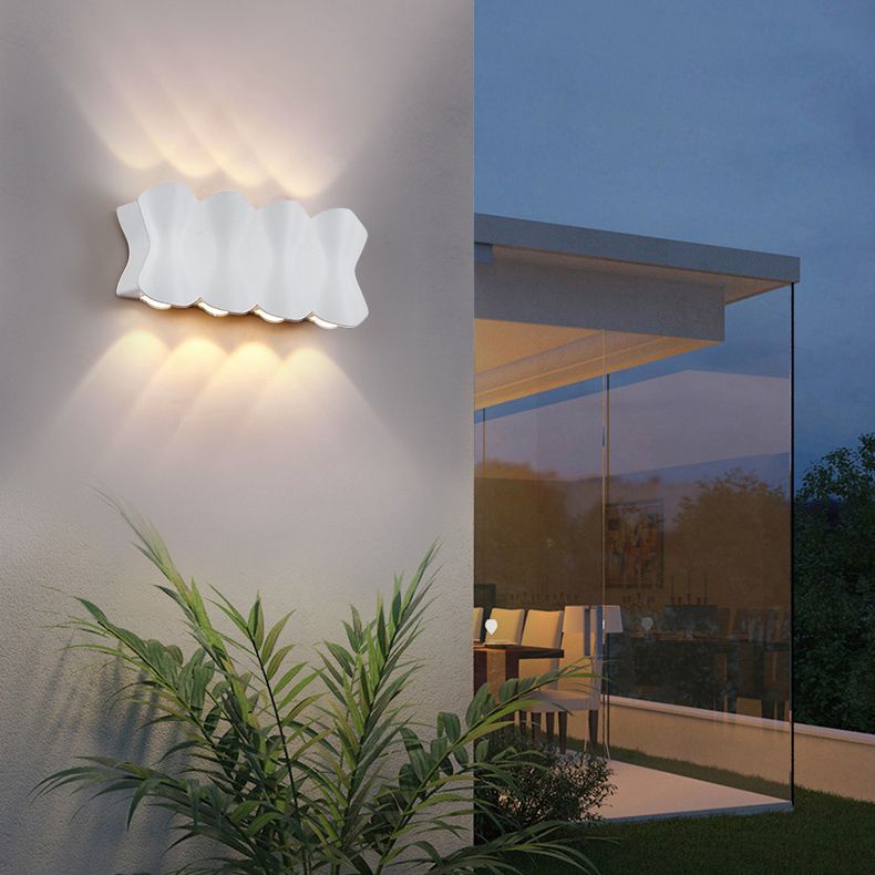 Modern Style Geometry Shape Wall Lights Metal Wall Mount Lights