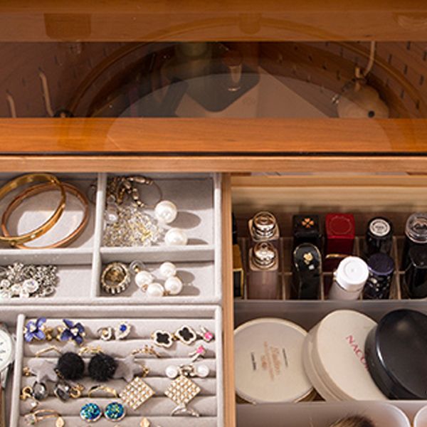 Contemporary Mirrored Glass Drawers Make-up Vanity with Storage for Bedroom