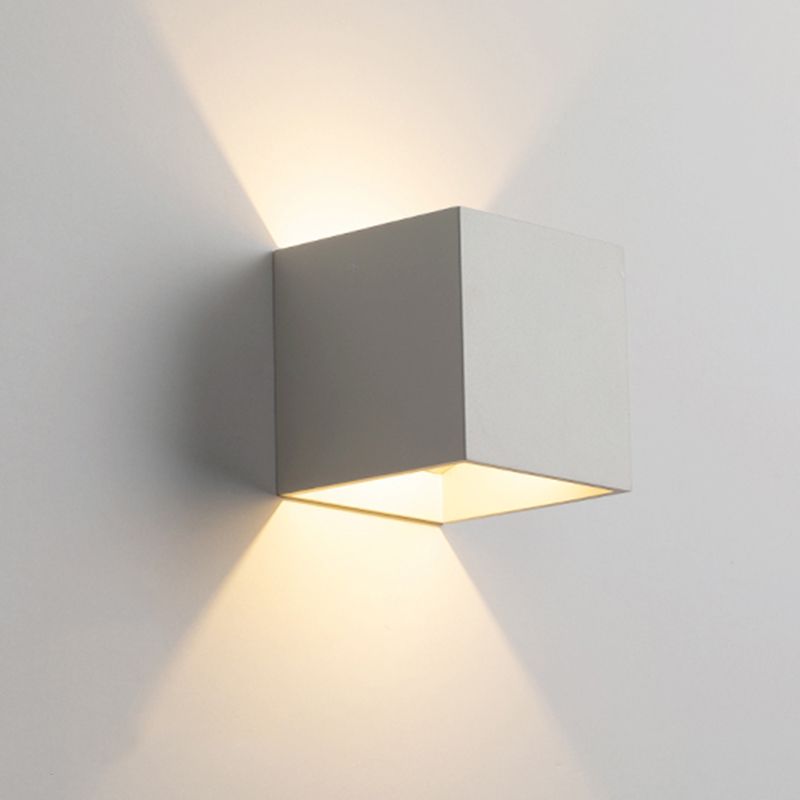 Metalen vierkante wand gemonteerd verlichtingsarmatuur moderne minimalistische stijl wandlichtwagentjes voor woonkamer