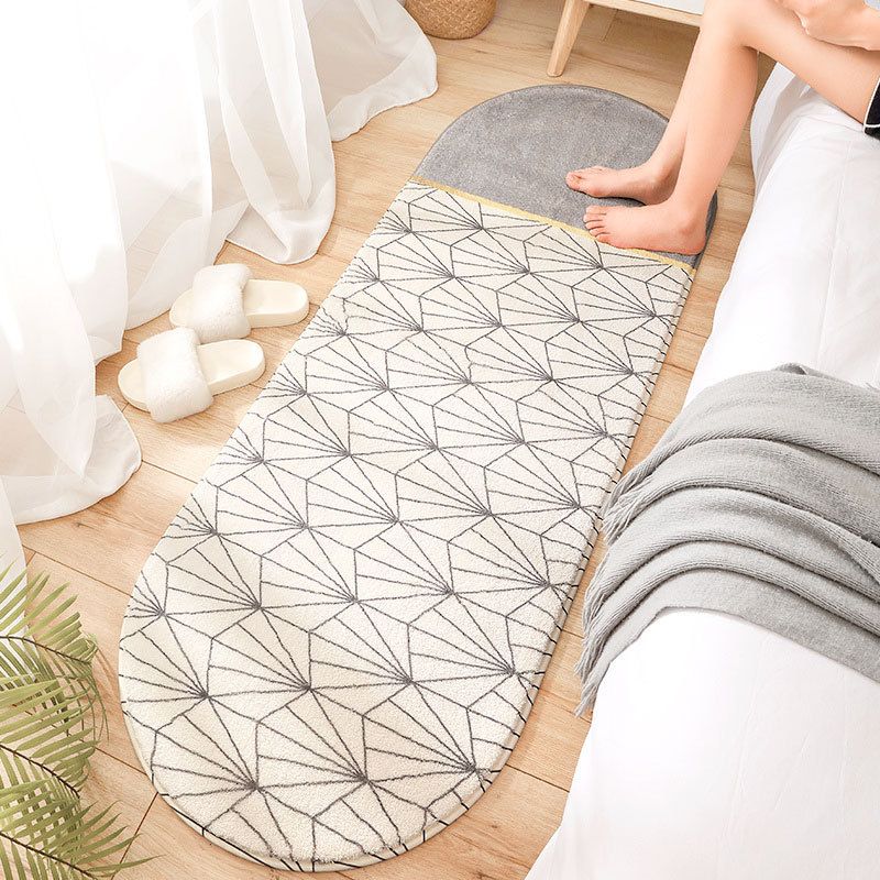 Simplicity Striped Pattern Rug Oval Polyester Carpet Pet Friendly Area Rug for Bedroom