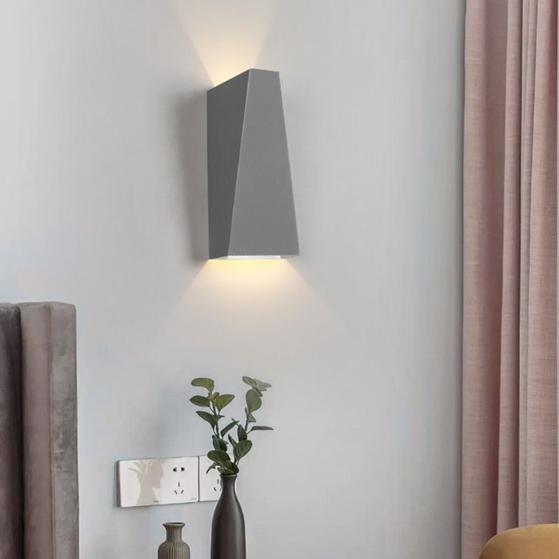 Geometric Wall Mounted Lamp Modern Simplicity Aluminum Wall Mount Lamp for Living Room