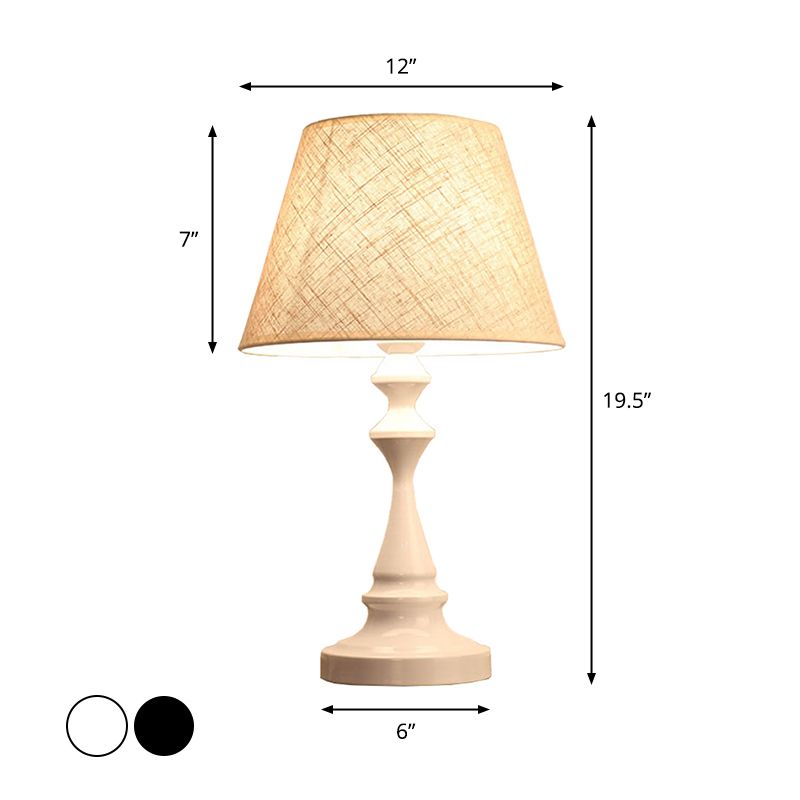 Nordic Empire Shade Night lampe Tissu à la lampe 1-Light Light Light avec cylindre / base de larme en noir / blanc