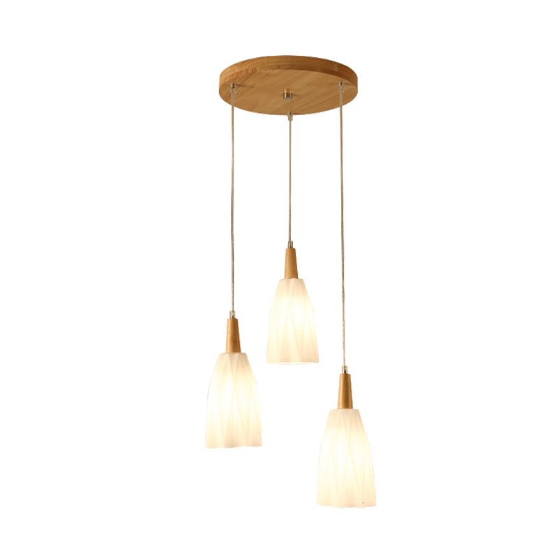 Mit de lampe suspendue à 3 légers japonais en verre en verre en verre blanc avec une verrière en bois rond
