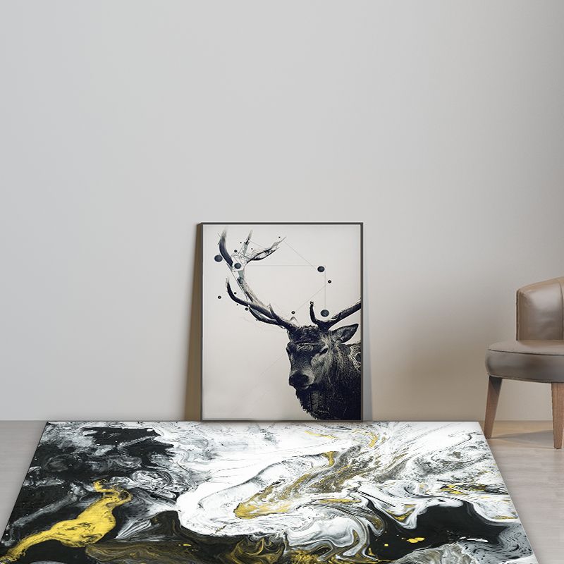 Scandinavian Modern Rug in Black and White Abstract Paint Print Area Rug Polyester Washable Carpet for Home Decoration