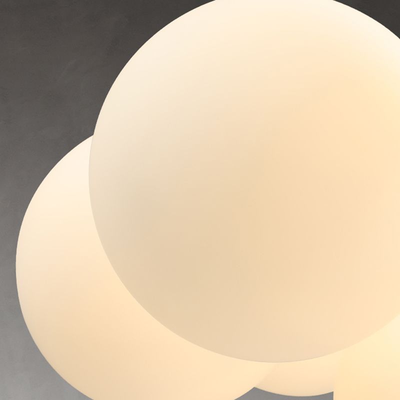 Globe -vorm kroonluchter lamp Noordse multi -licht hangend licht met glas voor slaapkamer