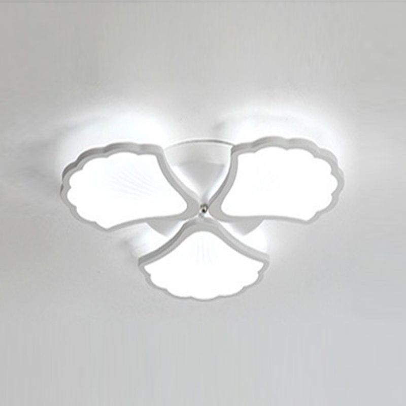 Ceiling Mounted Light Simple Metal Living Room LED Ceiling Lamp in White