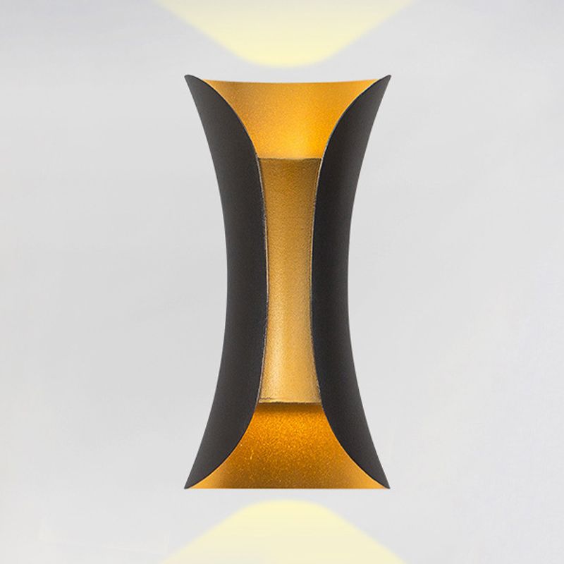 Curl Shape Wall Light Modern Style Metal Sconce Light for Living Room
