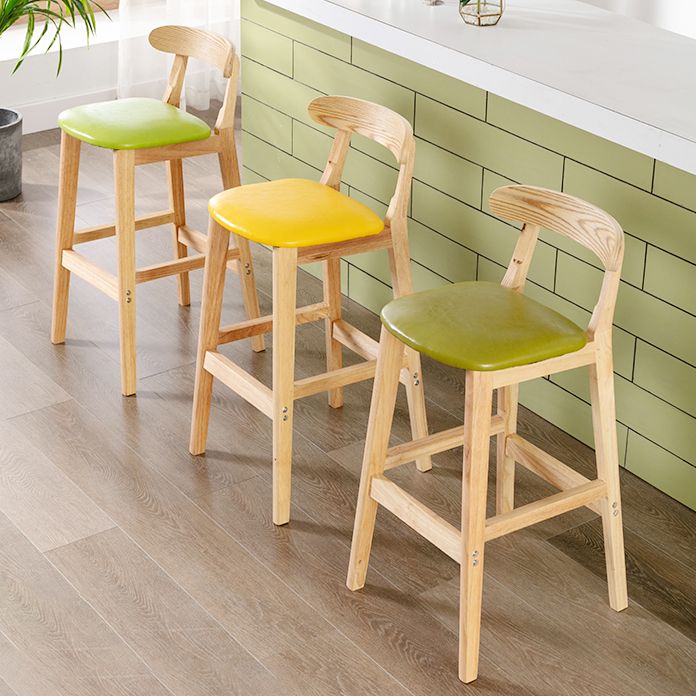 Modern Milk Tea Shop Footrest Stool Matte Finish Upholstered Bar Stools