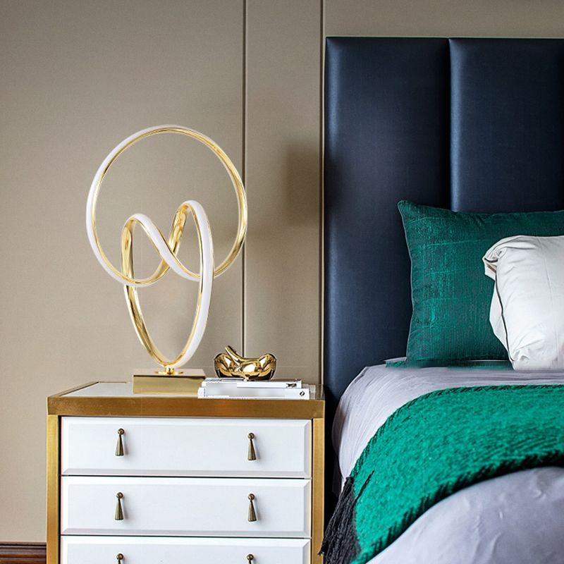 Linear 1 Light Table Lamp Contemporary Metal Night Table Lamps in Gold