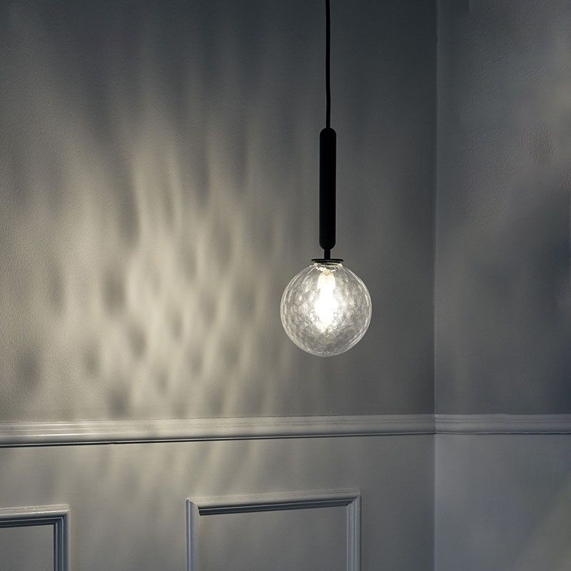 Moderne minimalistische Anhängerleuchte -Deckenbeleuchtung mit kreativer Glasform