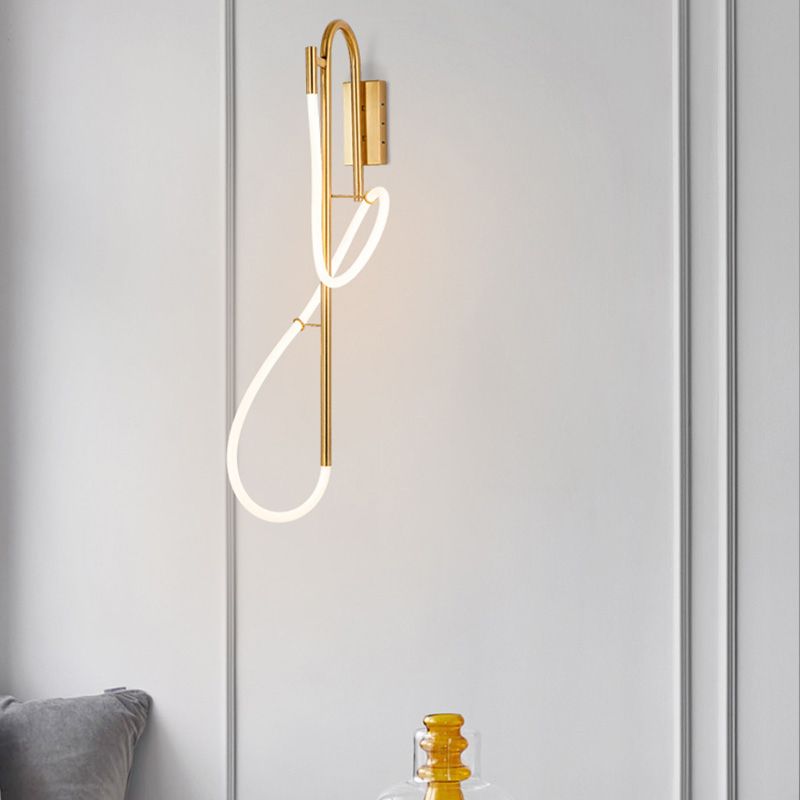 Modern Gold Linear Wall Mount Light Fixture Metal 1-Light Wall Lamp for Living Room