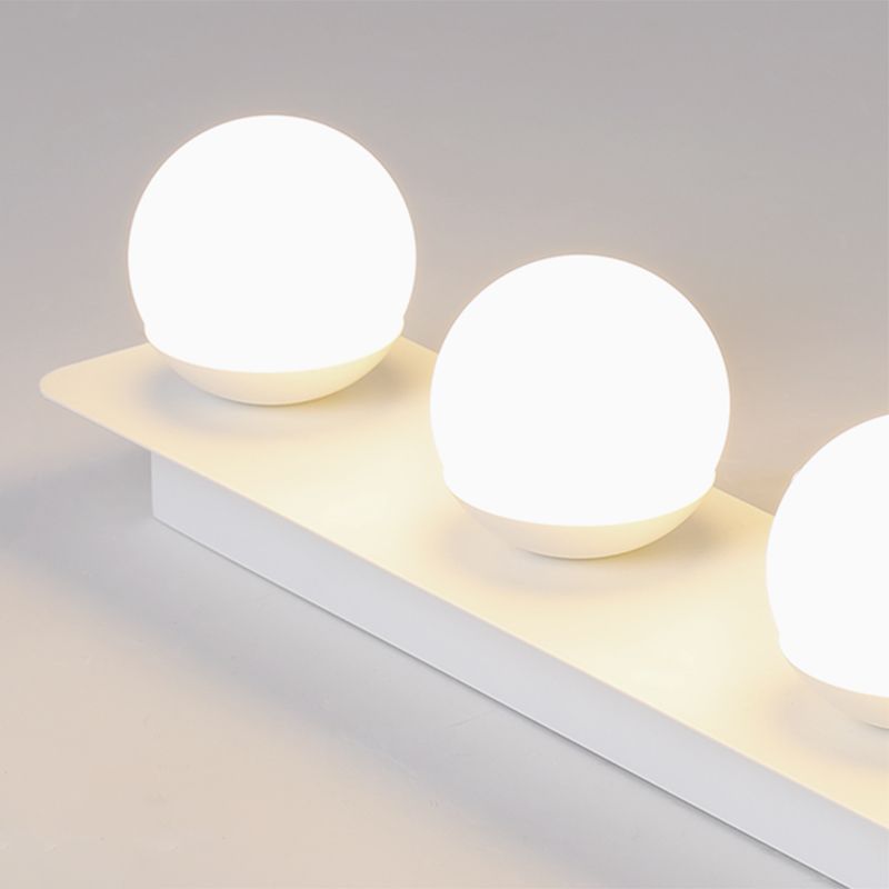 Modern Style Makeup Mirror Light LED Bathroom Washroom Wall Lamp Fixture