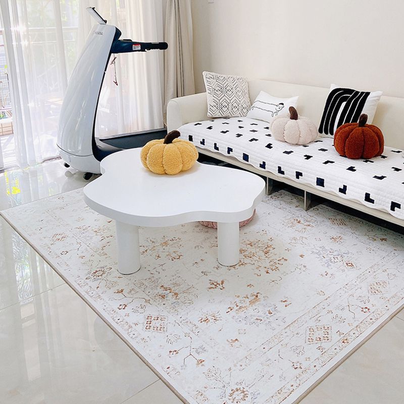 White Plant Pattern Area Carpet Polyester Bohemian Area Rug Easy Care Washable Rug for Home Decor