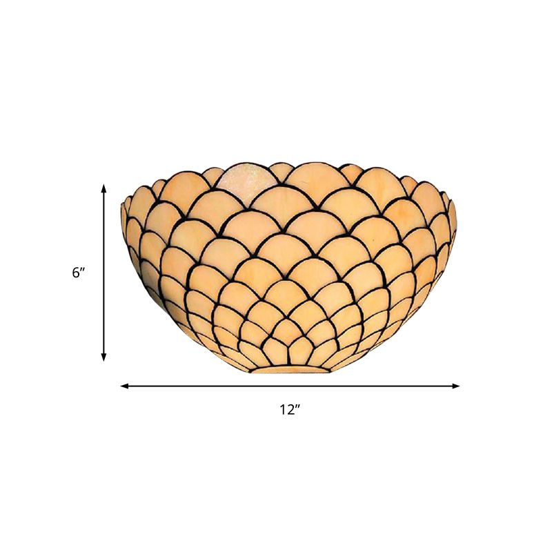 Beige Fish Scale Sconce Light Traditional Stained Glass 1 Light Wall Mount Light for Bedroom