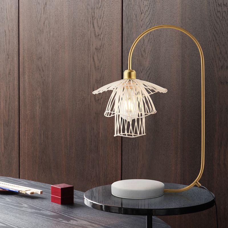 1-Light Bedroom Nightstand Light Modern Black/White Night Lighting with Geometric Metal Shade