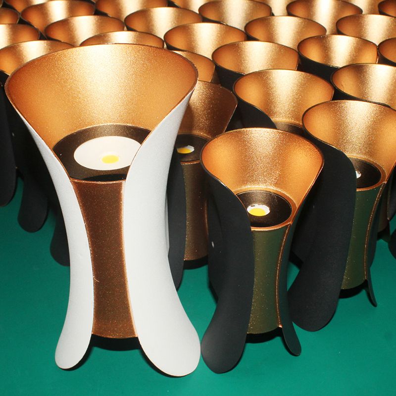 Curl Wall Mounted Lamp Postmodern Simplicity Aluminum Wall Mount Lamp for Living Room