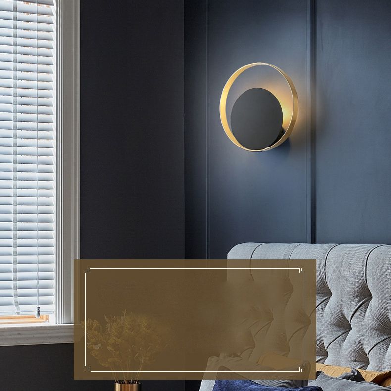 Circle Wall Mounted Lamp Postmodern Simplicity Metal Wall Mount Lamp for Living Room