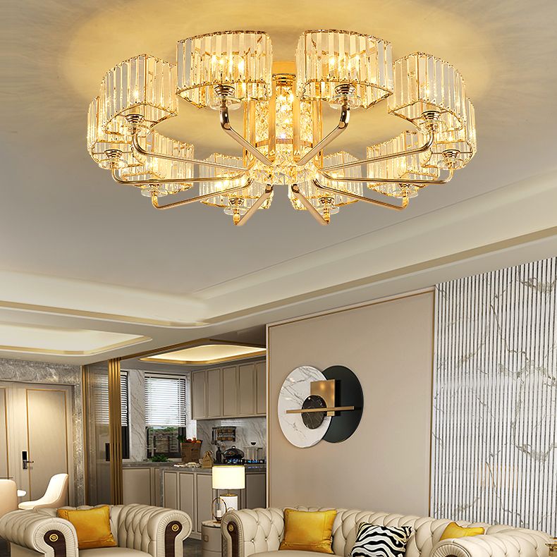 Moderne Metall-Halbblüte-Lampen-Golddecke mit Rechteckkristallschatten mehrköpfiger Kopf