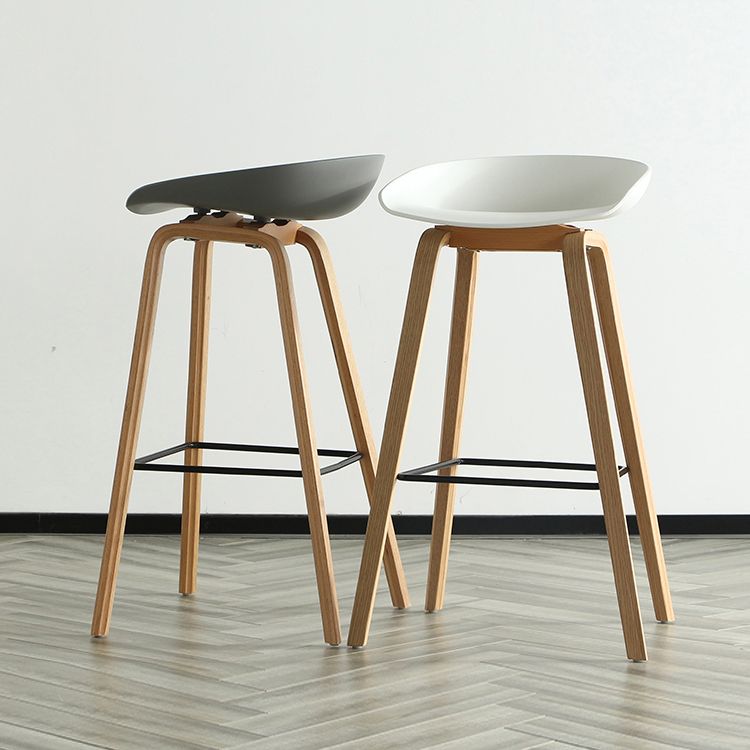 Taburetes contadores simples contemporáneos taburete de bar de madera interior con patas de 30 pulgadas con asiento de plástico