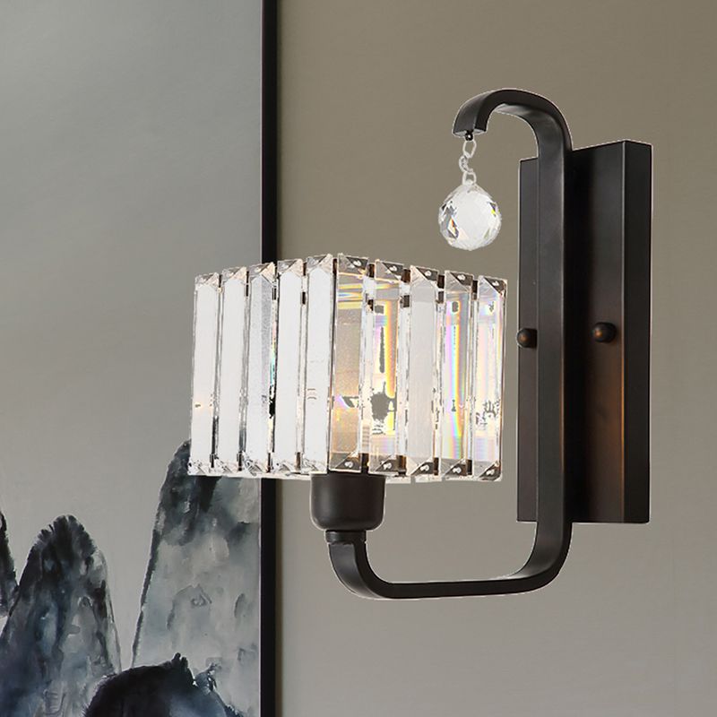 1 ampoule Indoor Mur Mall Lampe Modern Style Black / Gol Finish Mount mural Lumière avec nuance en cristal clair cubique