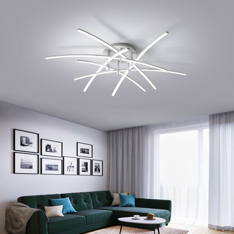 Lámpara de techo de forma lineal de estilo moderno Lámpara de techo múltiple de metal para el comedor