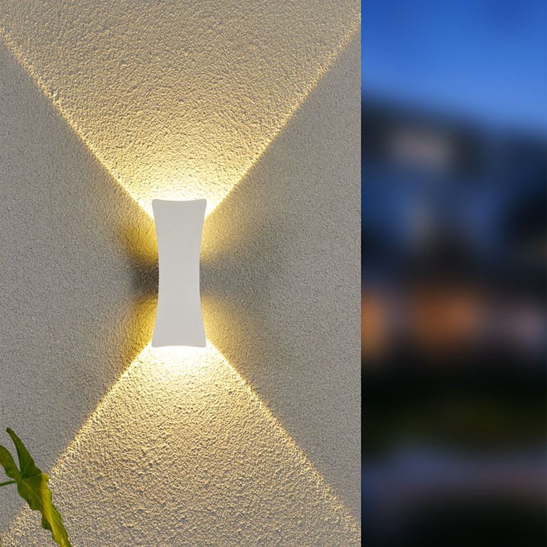 Modern Minimalist Waterproof LED Wall Light Aluminium Outdoor Spotlight with Glass Shade