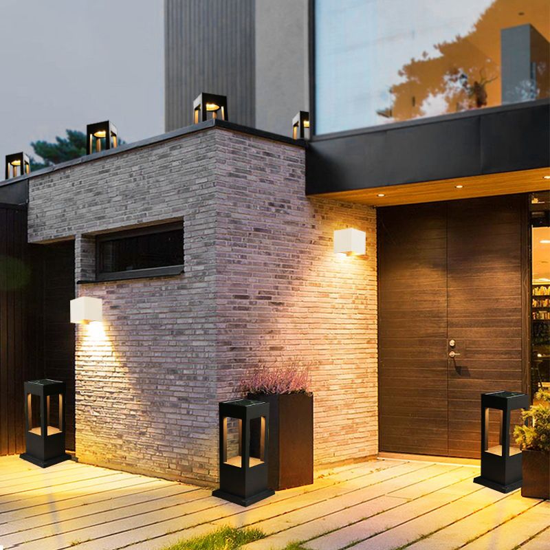 Metal LED Square Shape Outdoor Waterproof Light with Acrylic Shade