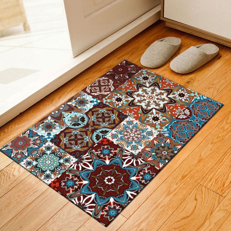 Unusual Geometric Patterned Rug Multi Color Moroccan Style Rug Polyester Anti-Slip Backing Machine Washable Stain Resistant Carpet for Home