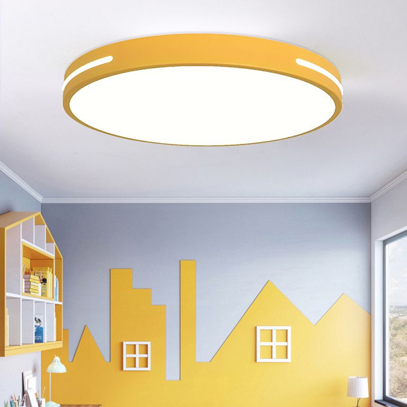 Plafonnier LED en fer laqué dans un style moderne et concis, plafonnier circulaire en acrylique en forme de macaron