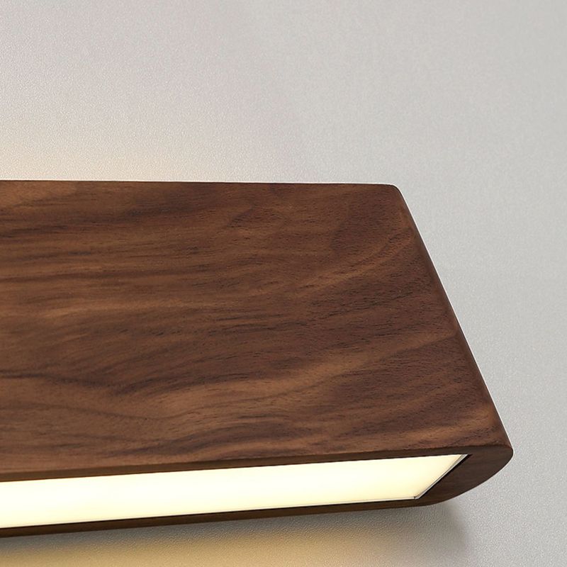 Modern Metal Wall Sconce Linear Shape Wall Light with PC Shade for Bedroom