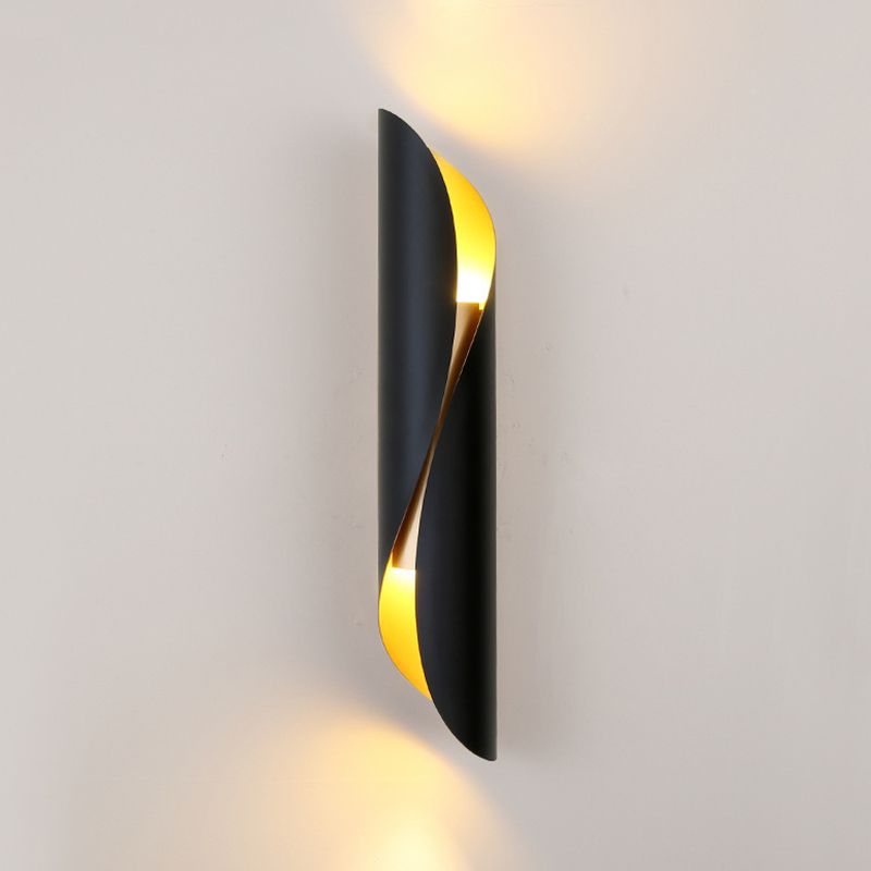 Postmodern Metal Shade Wall Mounted Lamp Simplicity Wall Sconce for Sitting Room