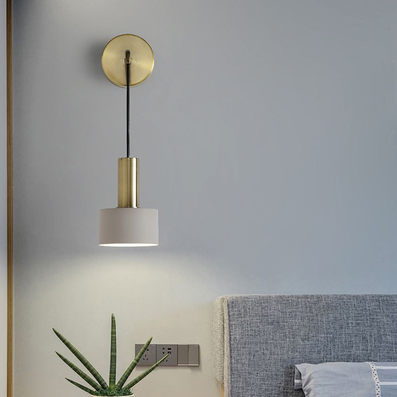 Iluminación de apliques de pared cilíndrica de metal de estilo moderno luz montada en la pared para dormitorio