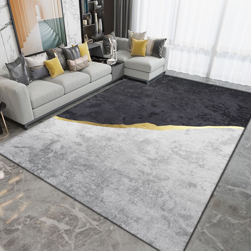 Black Modern Rug Polyester Pattern Indoor Rug Washable Rug for Living Room