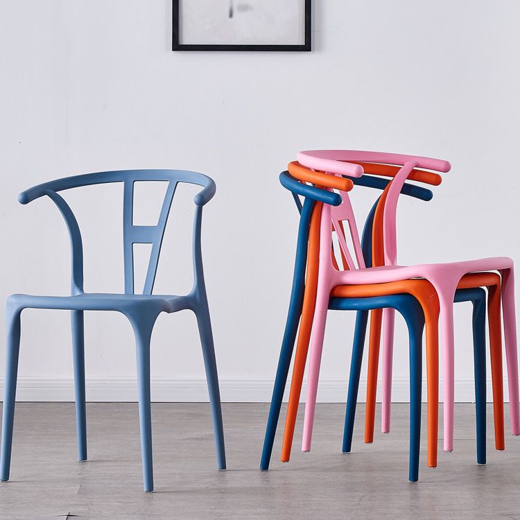 Sillas de comedor escandinavas de plástico sin brazos, silla auxiliar de comedor apilable (juego de 4)