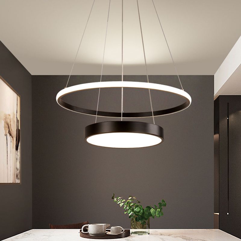 Lampada a soffitto circolare a 2 livelli di ferro Tiffany Black/Gold LED Appeding lampadario per sala da pranzo, luce calda/bianca