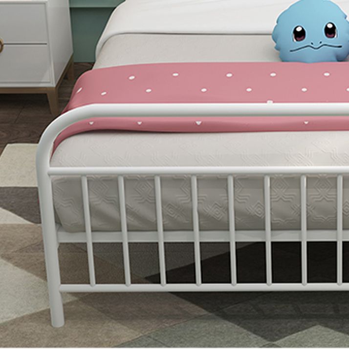 Modern Style Metal Frame Standard Bed with Open-Frame Headboard