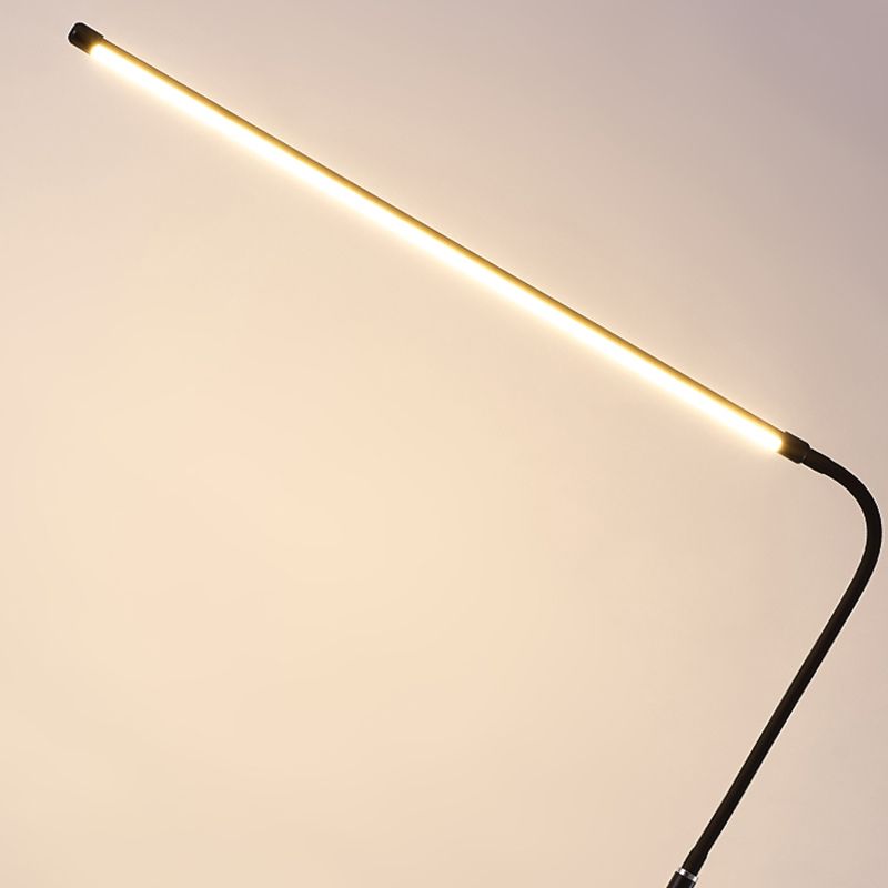 Linear Shape Metal Floor Light Modern Style 1 Light Floor Light Fixtures in Black